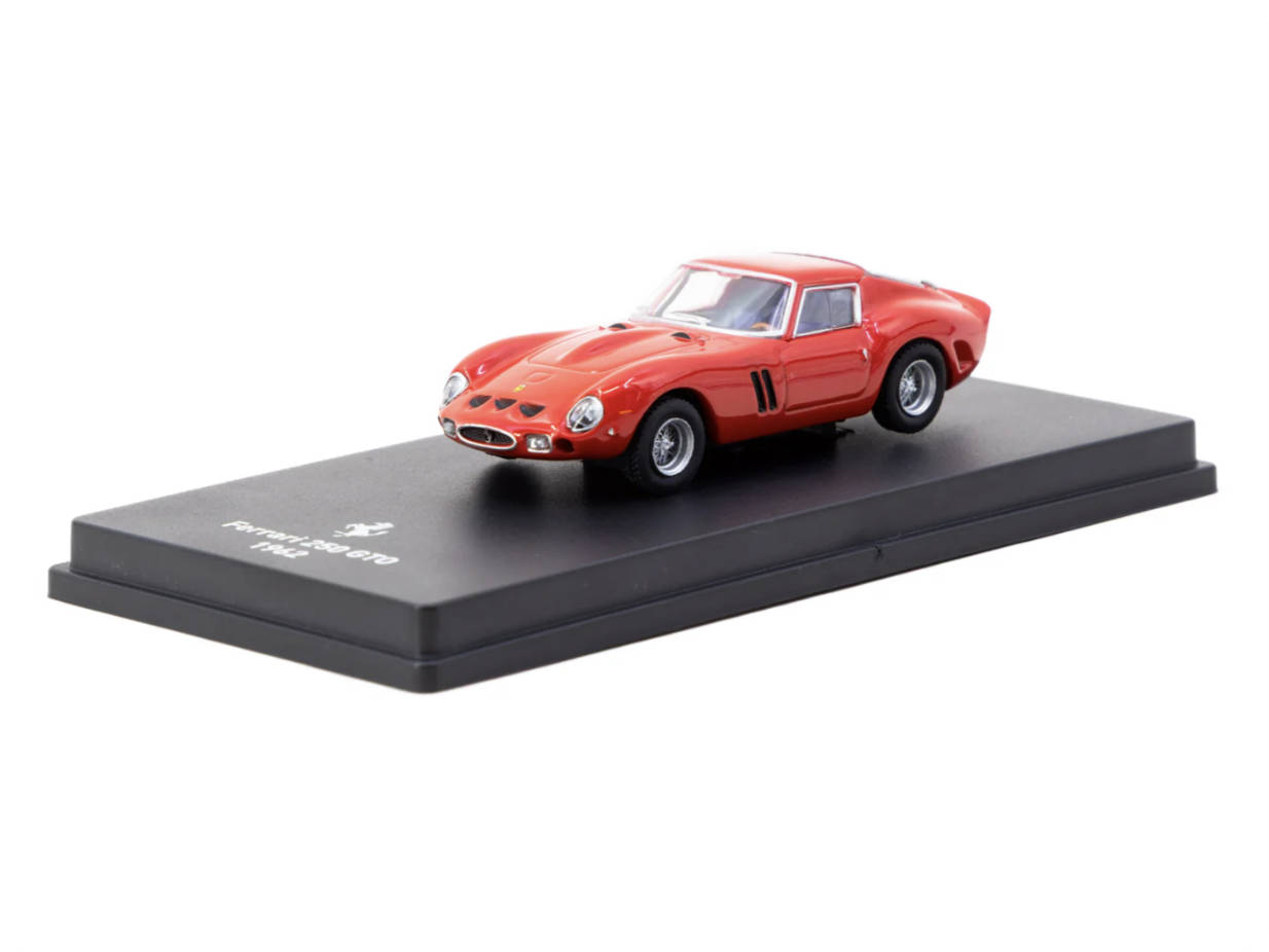 Samochód w magazynie CENTAURIA – Die Cast Car 1 64 recenzja i cena