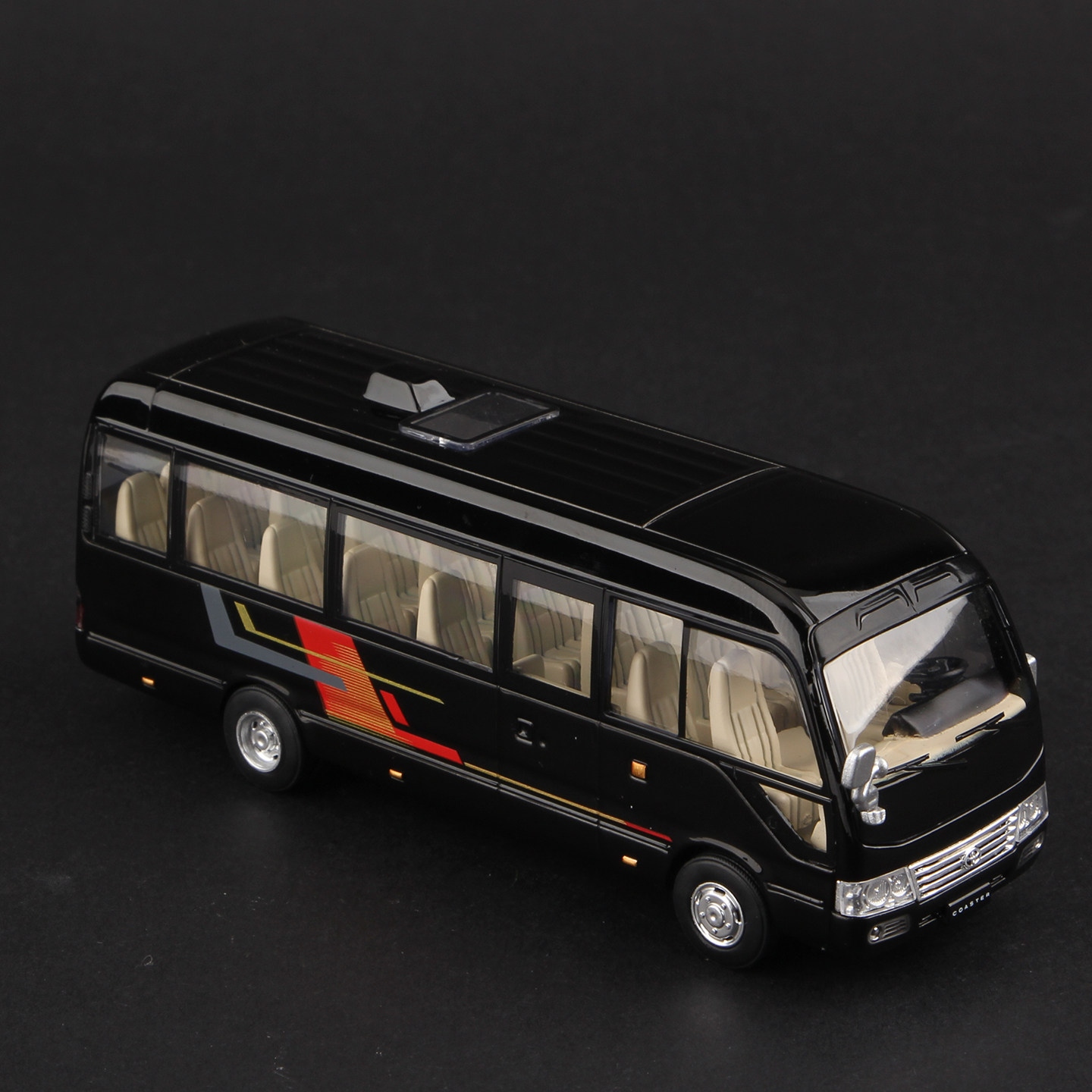 Toyota Coaster 1:64, odlewany  – Die Cast Car 1 64 recenzja i cena